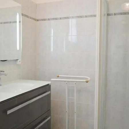 Appartement 6 Personnes Maison Individuelle. *