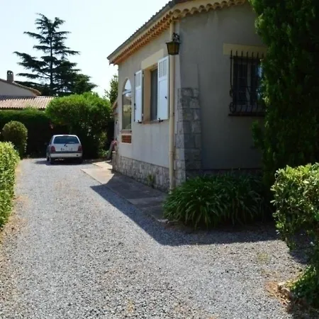 6 Personnes Maison Individuelle.