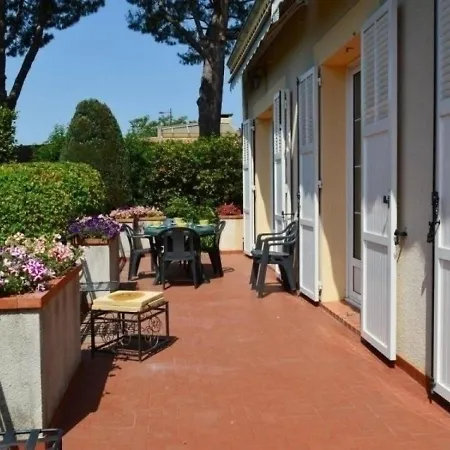6 Personnes Maison Individuelle. *