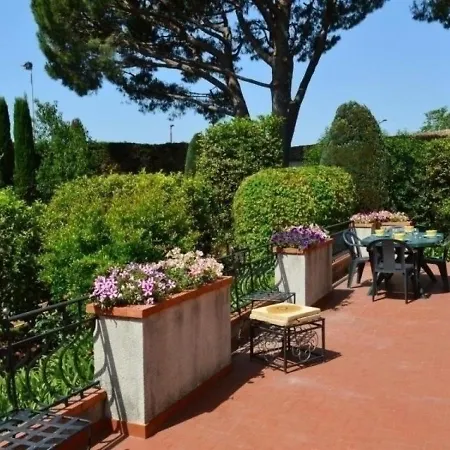 Apartment 6 Personnes Maison Individuelle. Antibes
